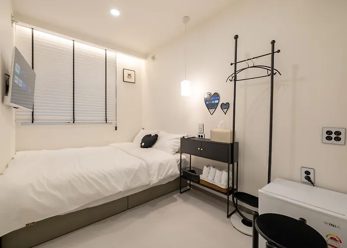 Hotel Moren Myeongdong
