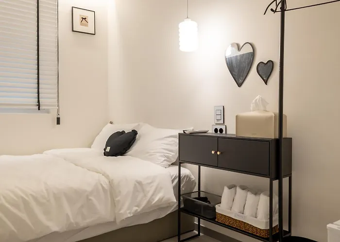 Hotel Moren Myeongdong 2*