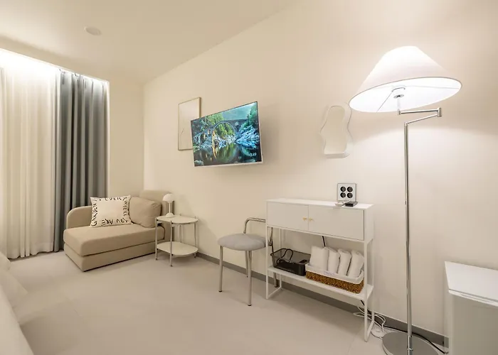 Hotel Moren Myeongdong 2*