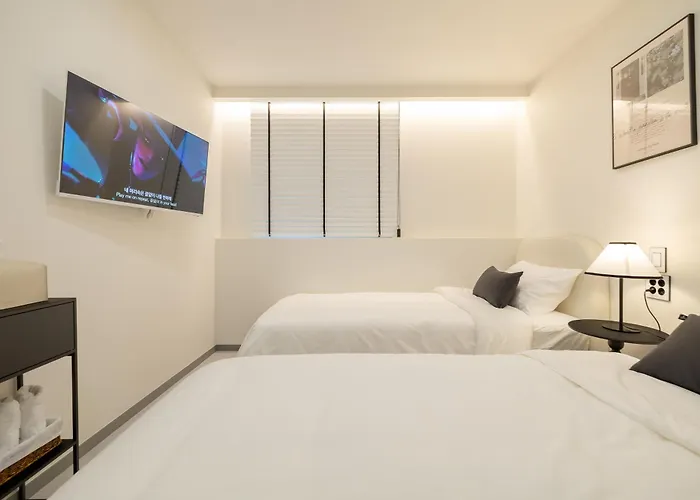 Hotel Moren Myeongdong