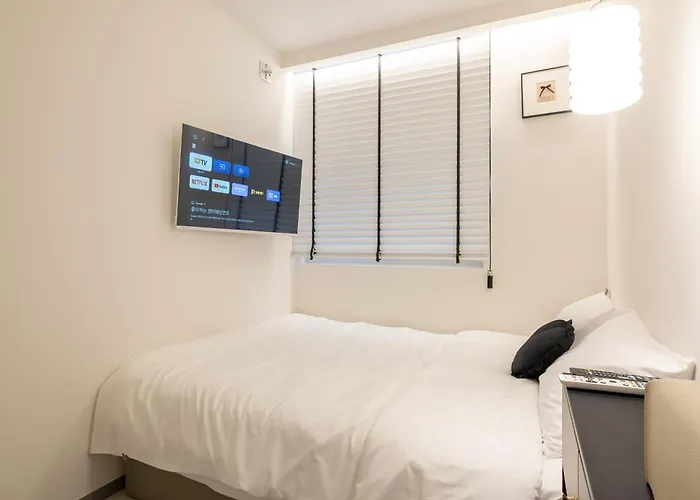 Hotel Moren Myeongdong 2*