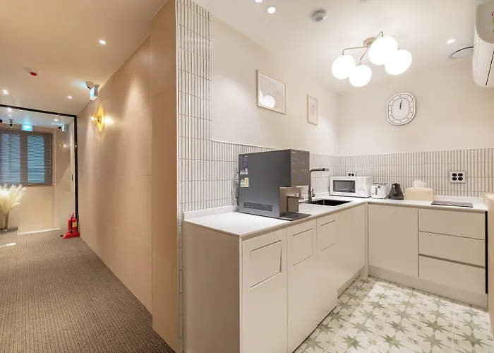 Hotel Moren Myeongdong