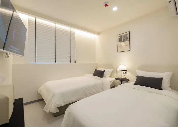 Moren Myeongdong Hotel 2*